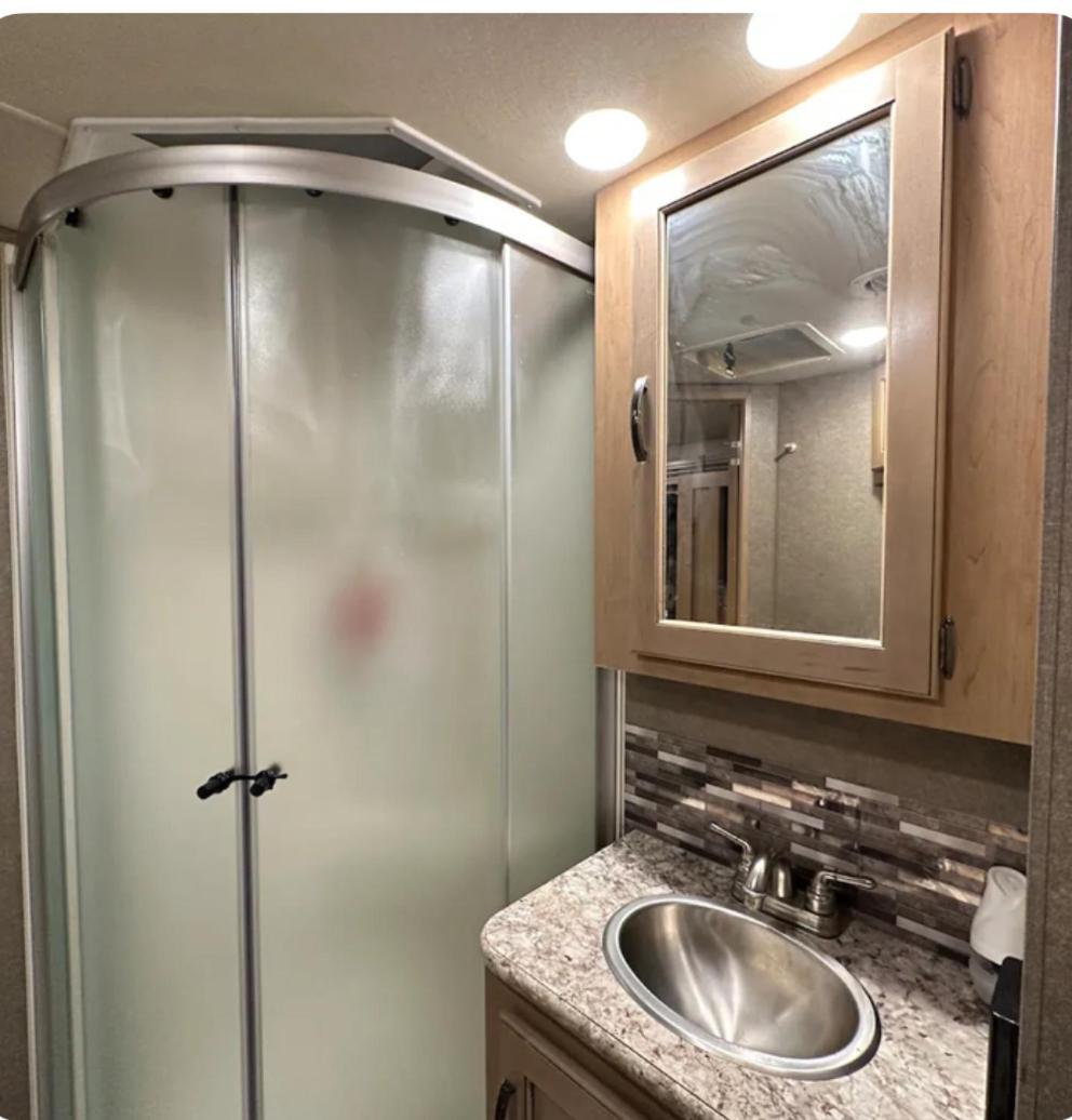 Private Cozy R/V , For Your Enjoyment Tamiami Luaran gambar